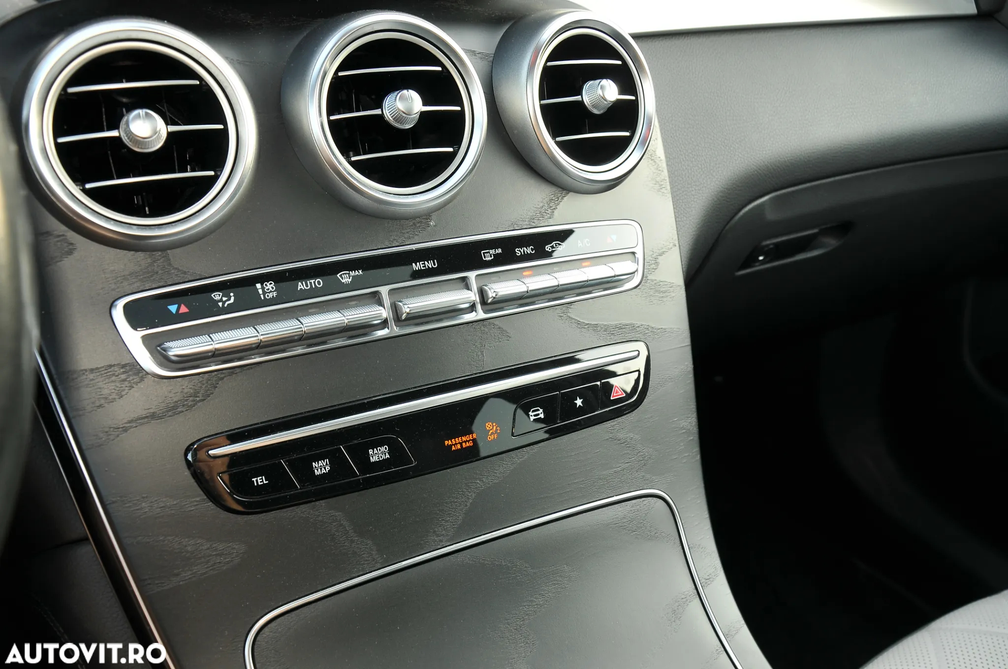 Mercedes-Benz GLC Coupe 400 d 4Matic 9G-TRONIC AMG Line - 26