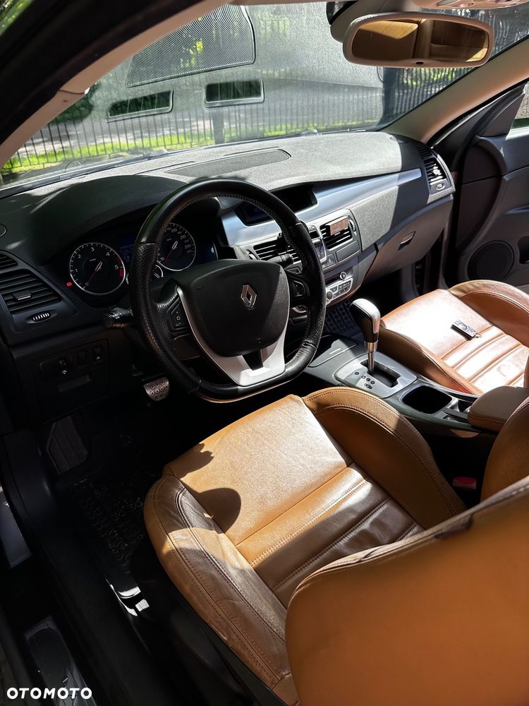 Renault Laguna dCi 150 FAP Dynamique - 9