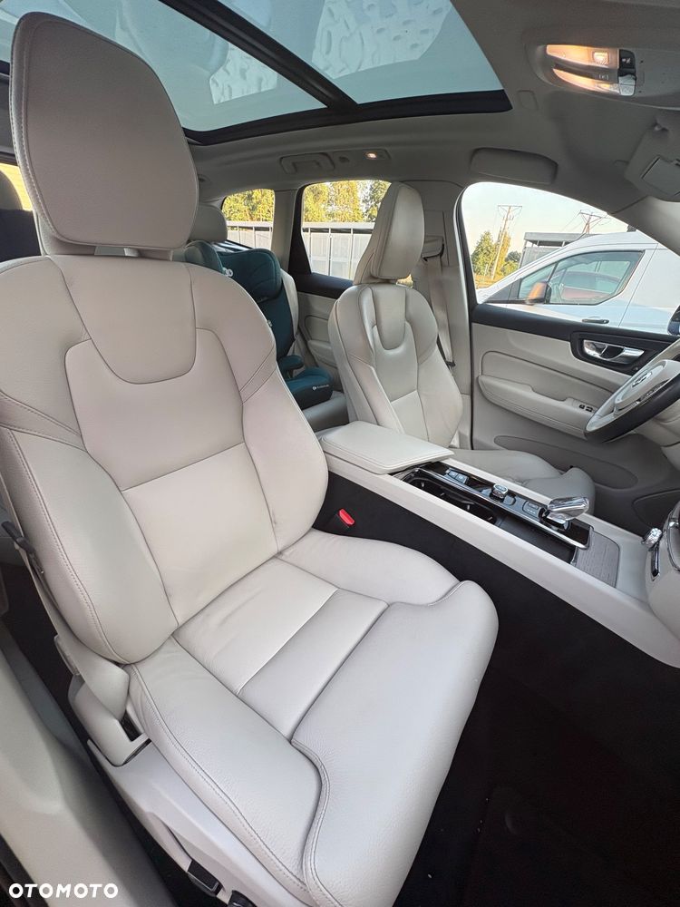 Volvo XC 60 B4 D Inscription - 8