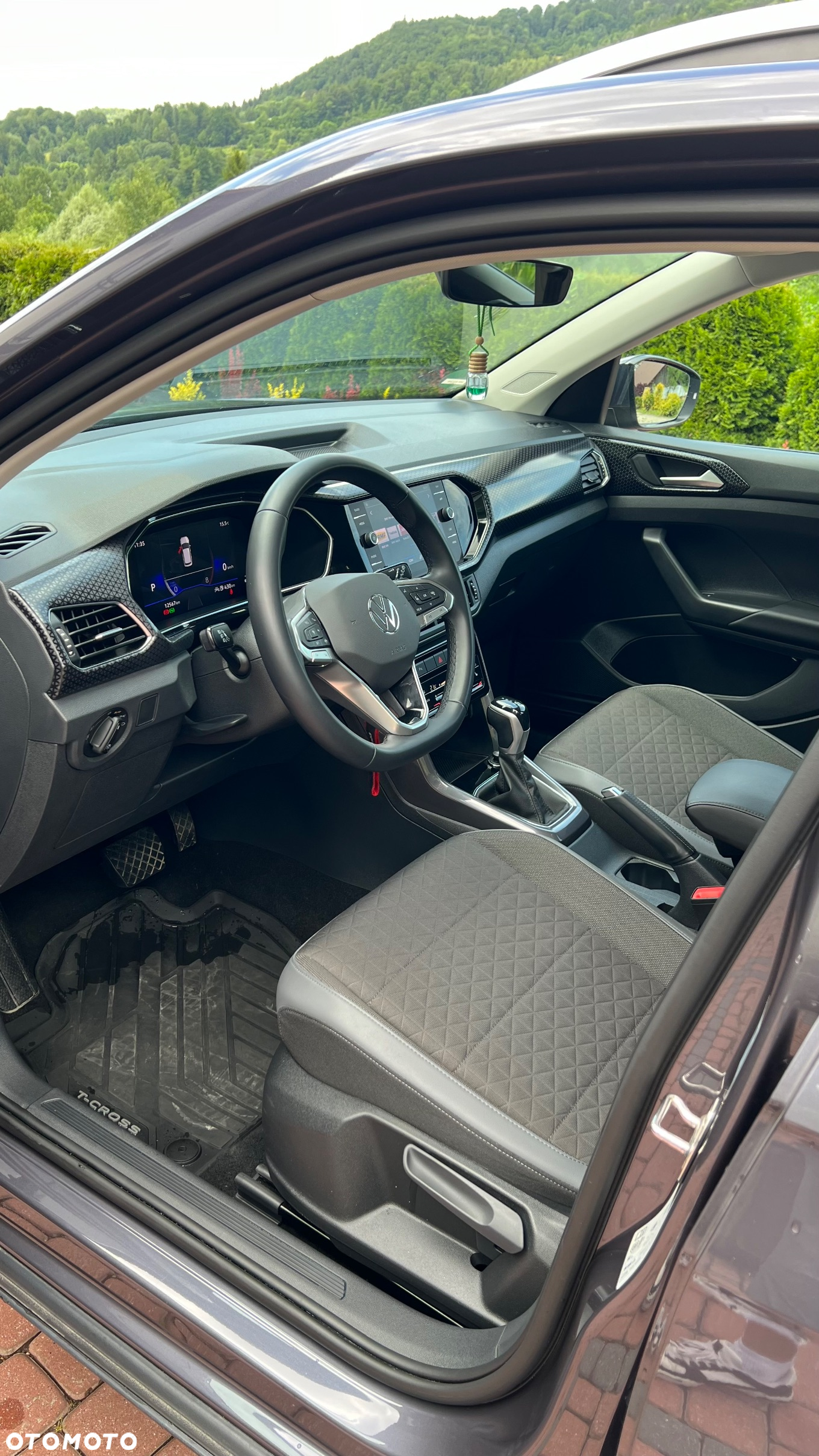 Volkswagen T-Cross - 8