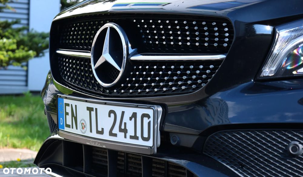 Mercedes-Benz CLA 200 7G-DCT AMG Line - 7