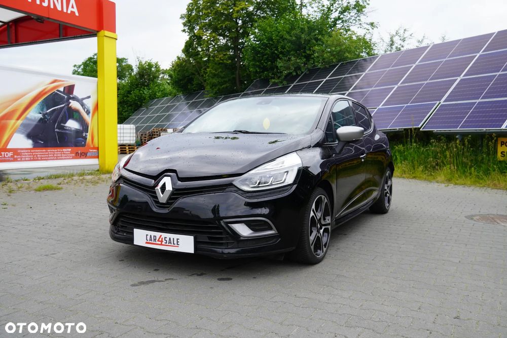 Renault Clio - 1