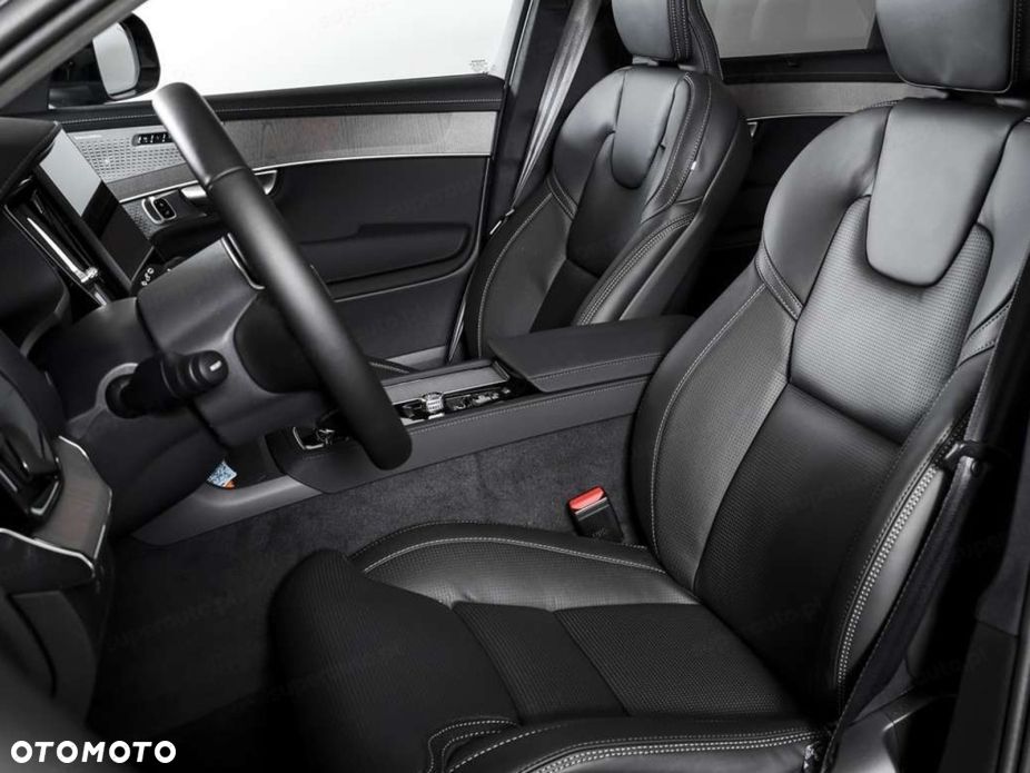 Volvo XC 90 B5 B AWD Ultra Dark 7os - 8