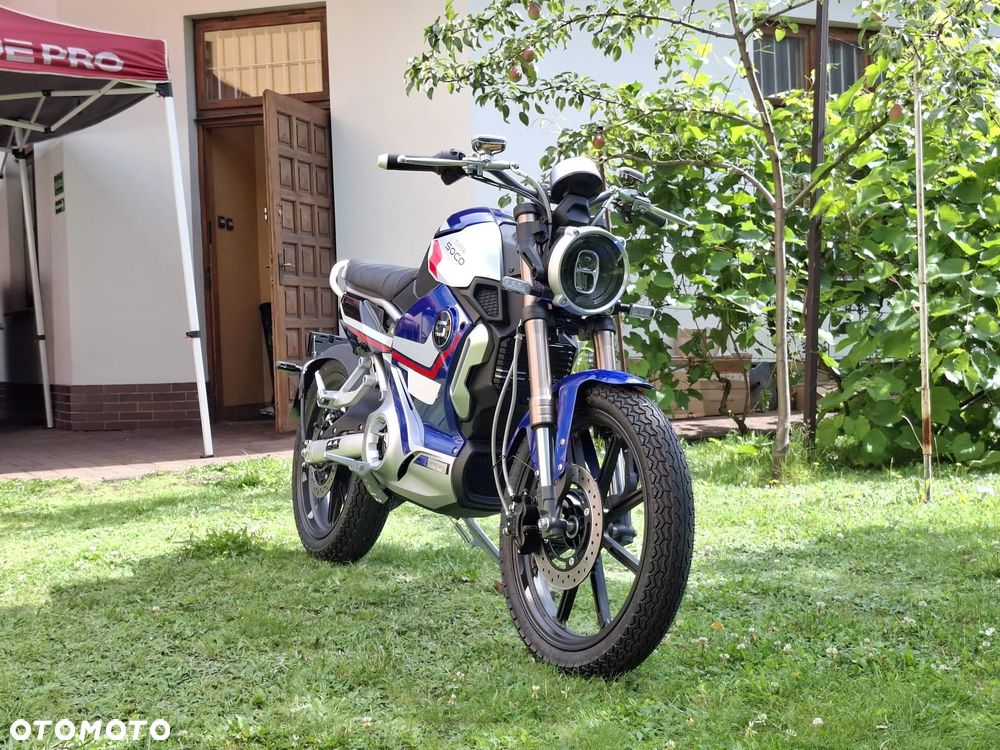 Super Soco TC - 7
