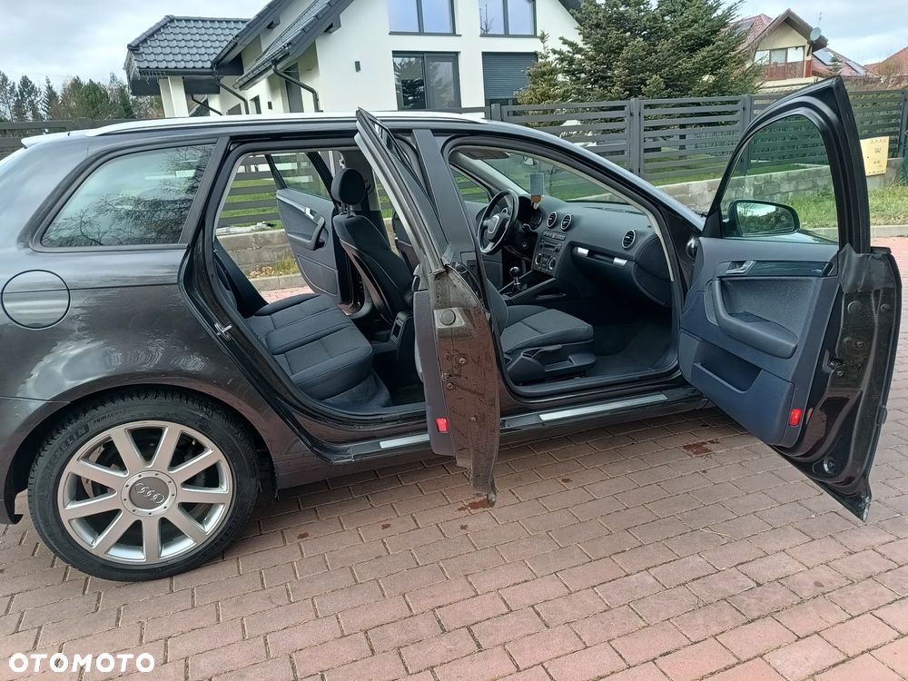 Audi A3 Sportback 2.0 TDI Ambiente - 19