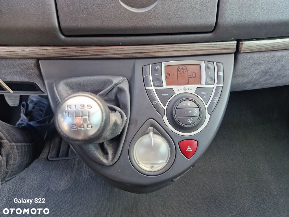 Citroën C8 2.0 HDi Confort - 22