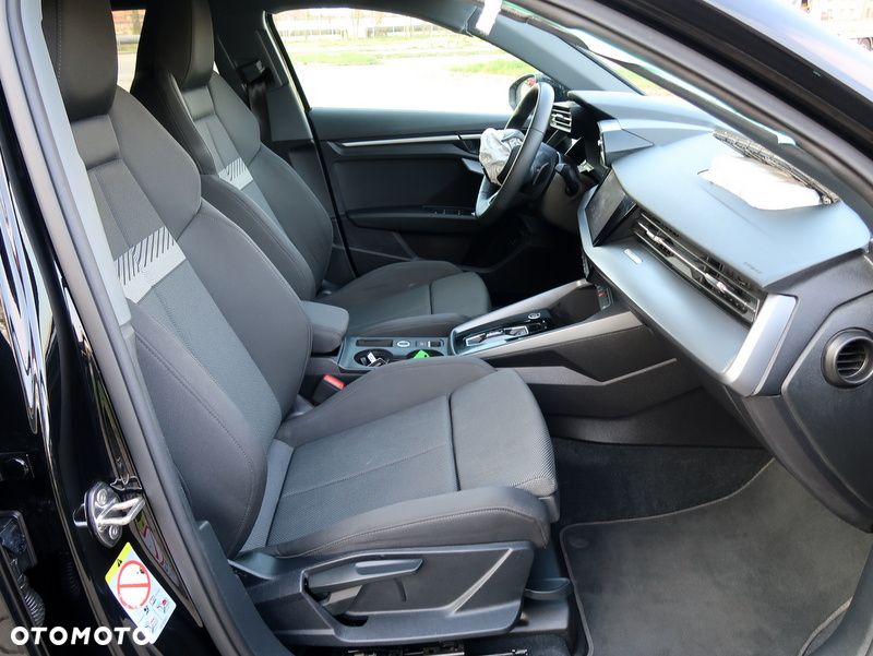 Audi A3 Limousine 35 TFSI mHEV Advanced S tronic - 12