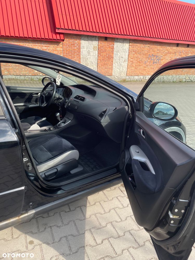 Honda Civic 1.8 Comfort - 16