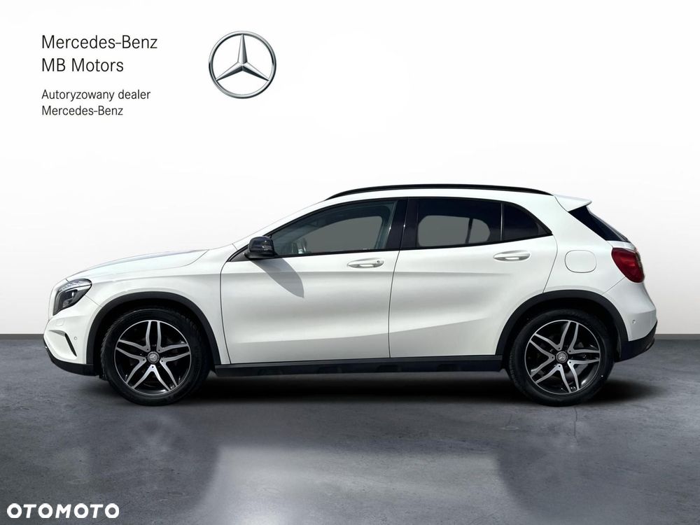Mercedes-Benz GLA - 3