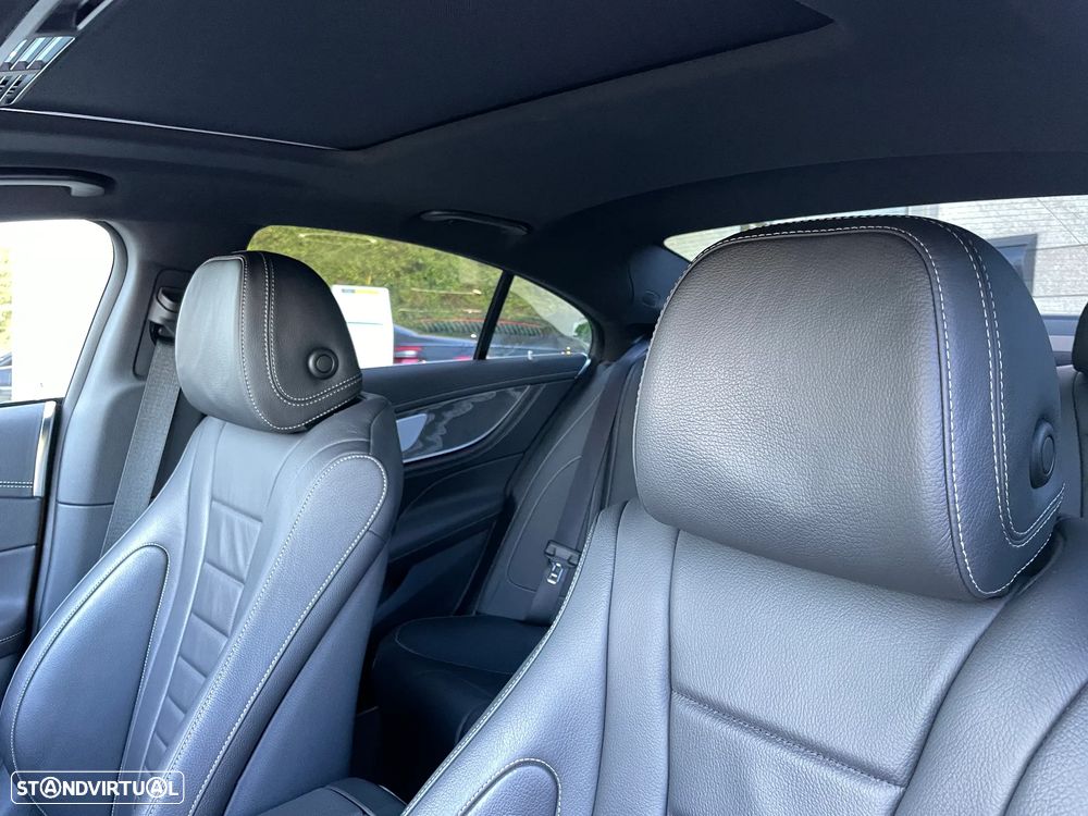 Mercedes-Benz CLS 300 d AMG Line - 25