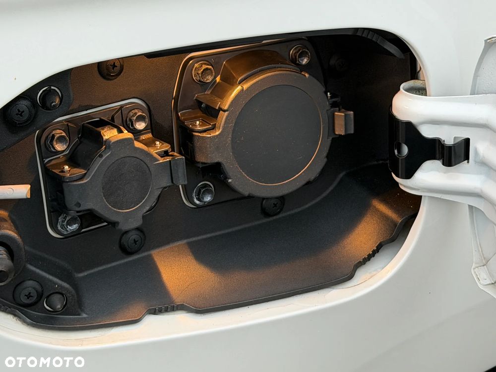 Mitsubishi Outlander 2.0 4WD - 35