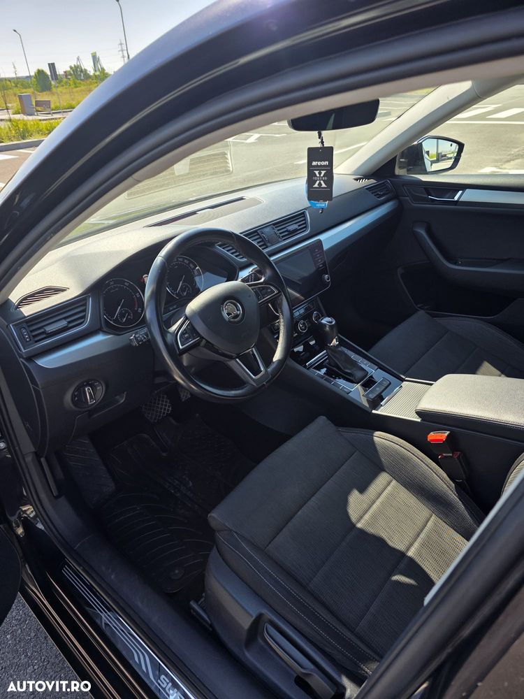 Skoda Superb 2.0 TDI DSG Active - 11