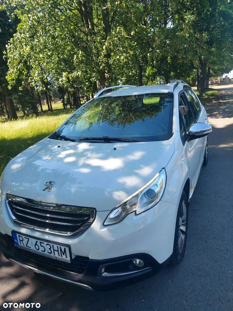 Peugeot 2008 PureTech 82 ETG5 STOP&START Allure - 1