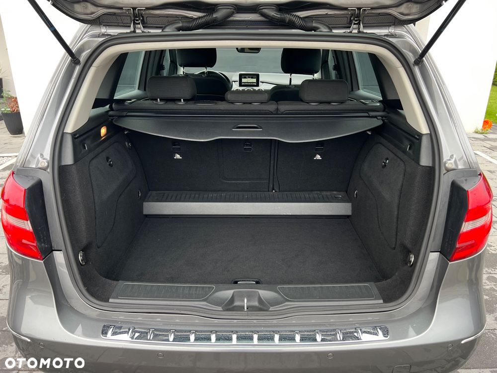 Mercedes-Benz Klasa B 200 CDI (BlueEFFICIENCY) - 27