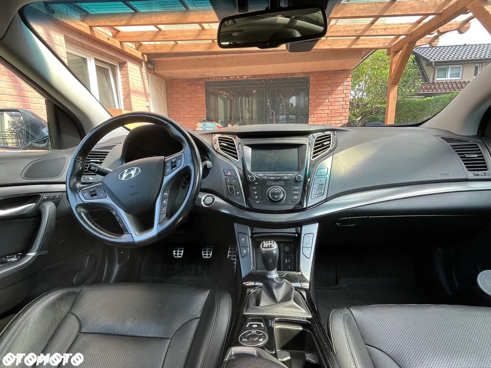 Hyundai i40 Kombi blue 1.7 CRDi Premium - 6