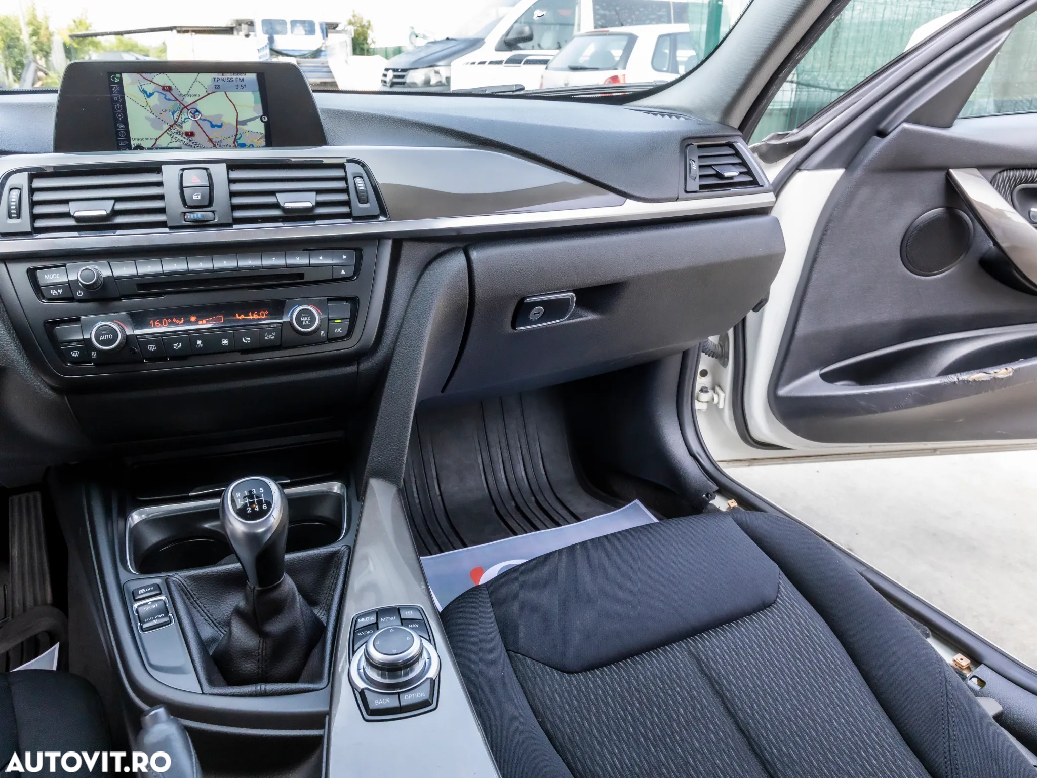 BMW Seria 3 316d - 16