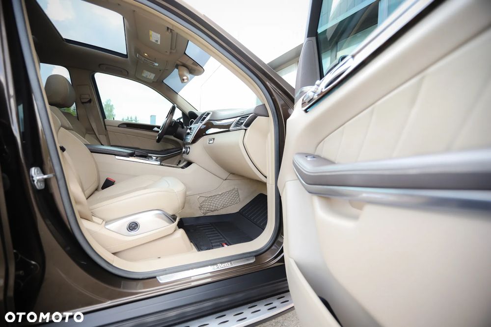 Mercedes-Benz GL 450 4Matic 7G-TRONIC - 18