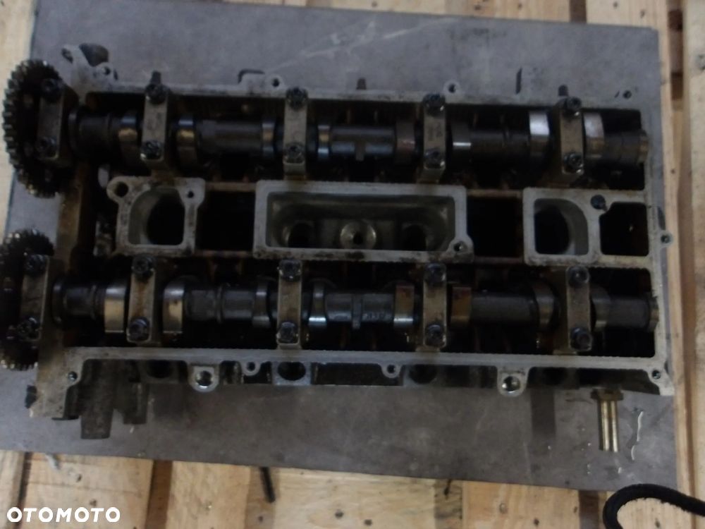 GŁOWICA SILNIKA 1.8 16V QQDB FORD FOCUS MK2 04-12 1S7G-6090-AX