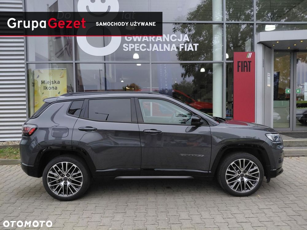Jeep Compass - 4