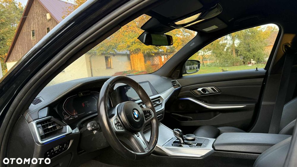BMW Seria 3 320d xDrive M Sport Sport - 5