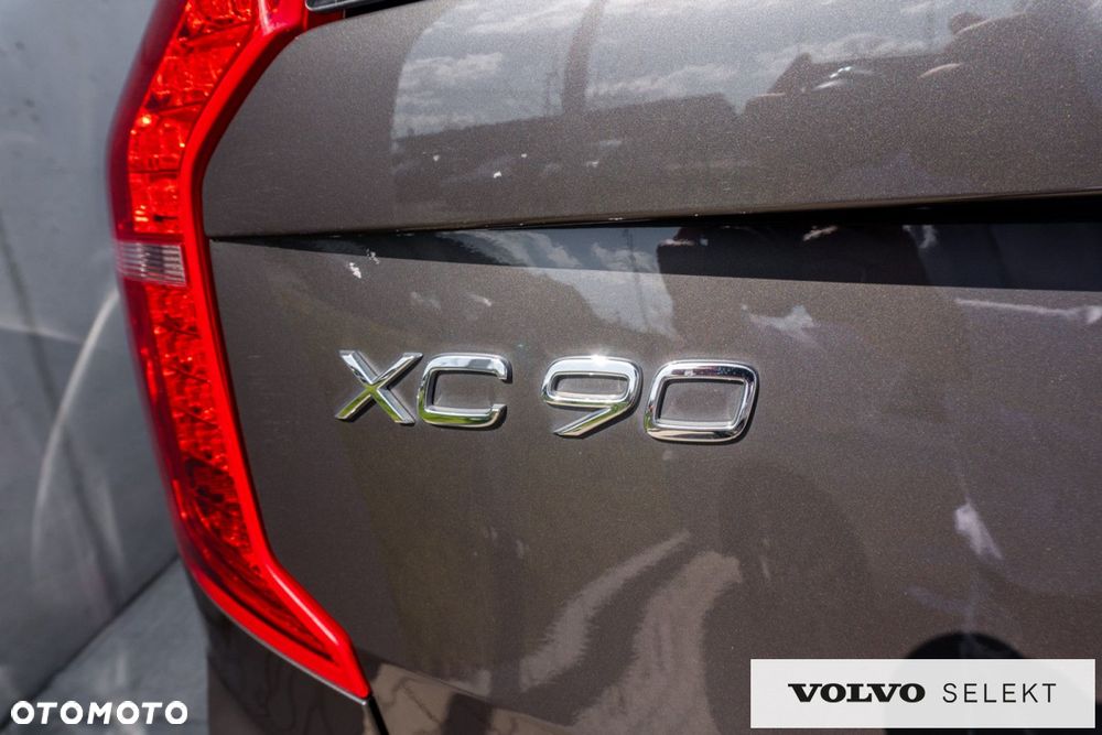 Volvo XC 90 - 18