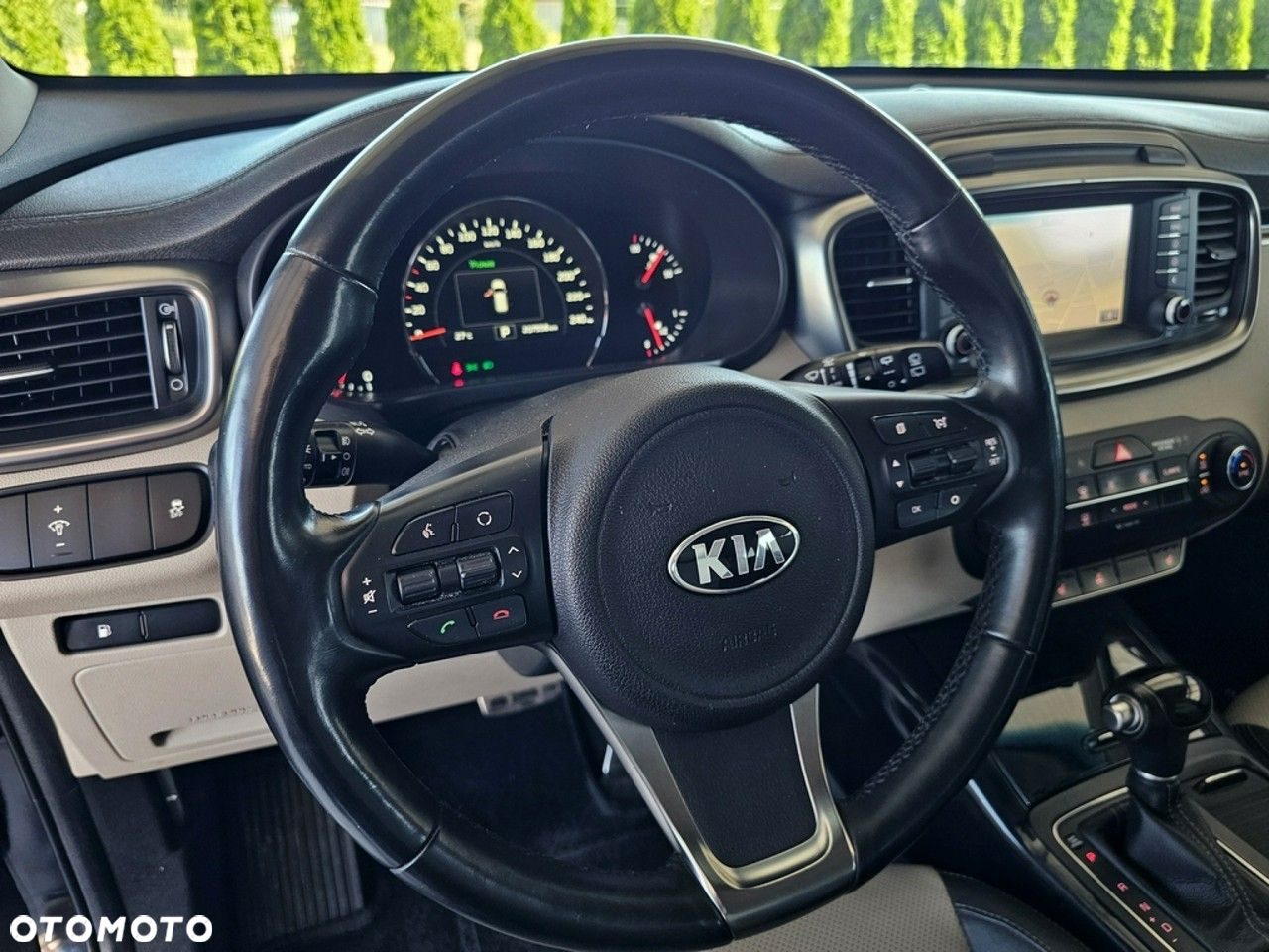 Kia Sorento - 14