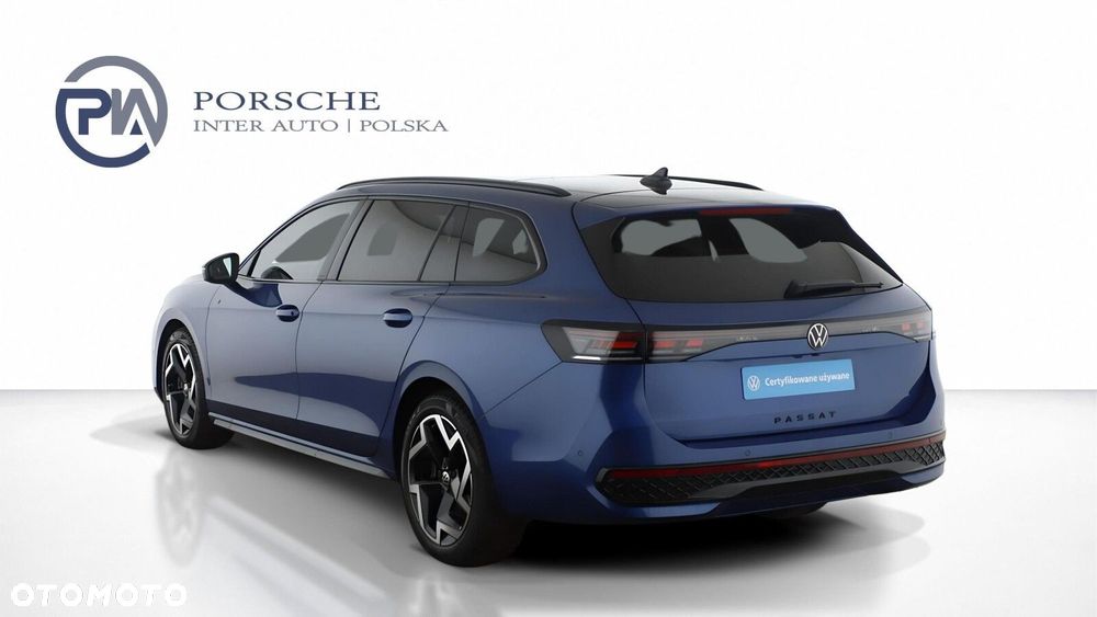 Volkswagen Passat - 4