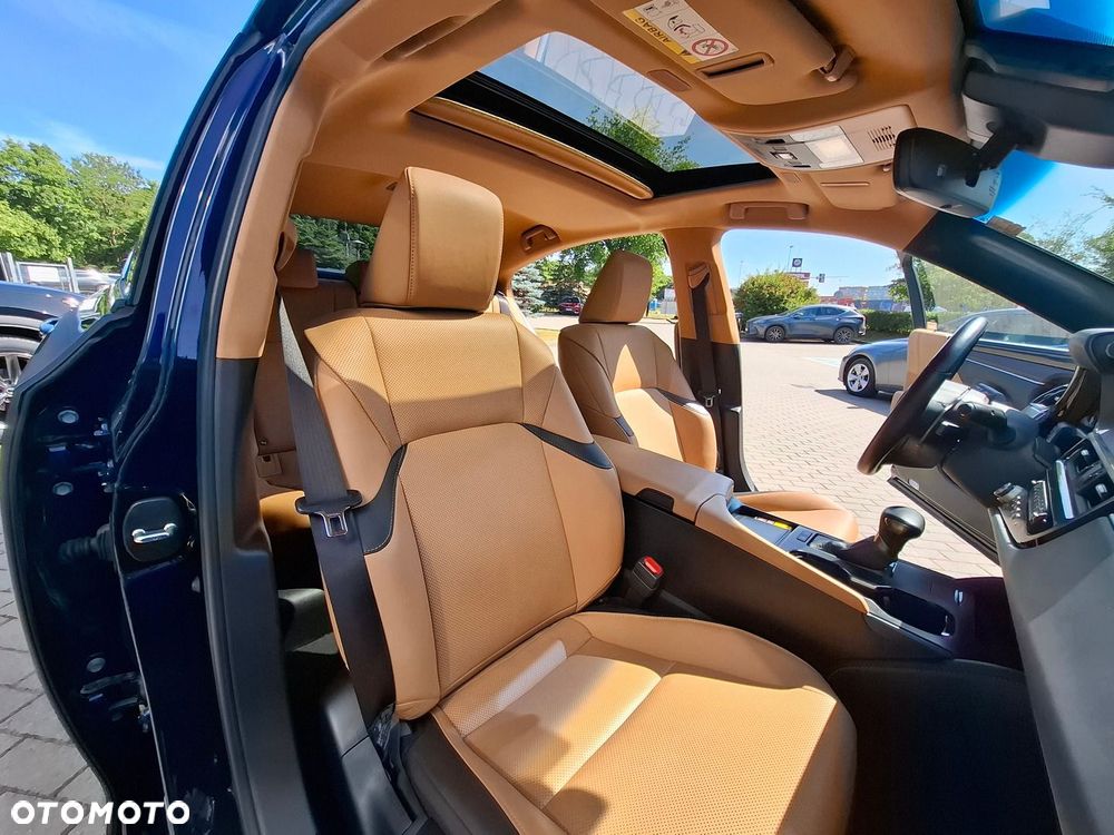 Lexus ES 300h Business Edition - 21