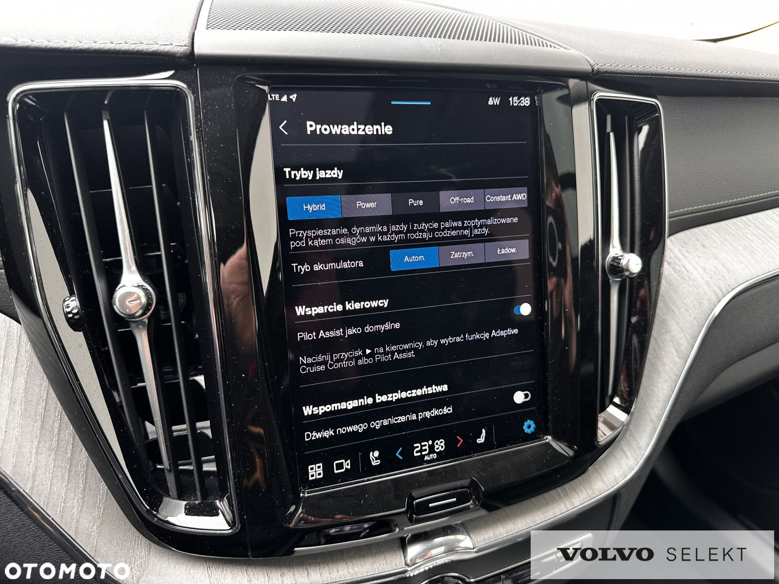 Volvo XC 60 - 33