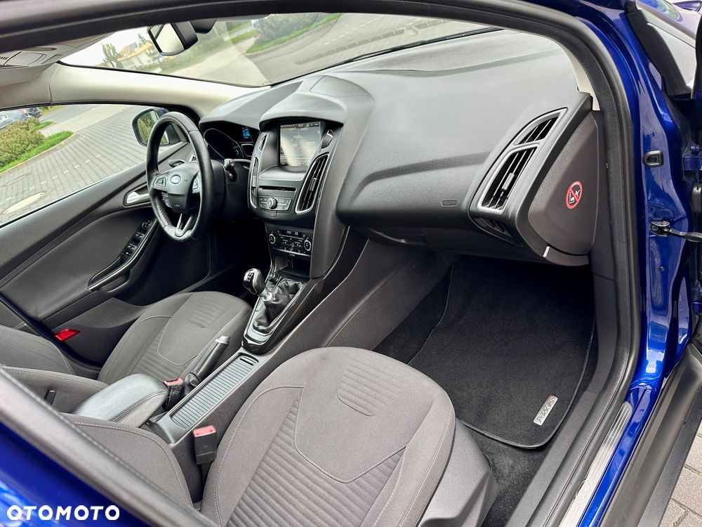 Ford Focus 1.0 EcoBoost Titanium ASS - 26