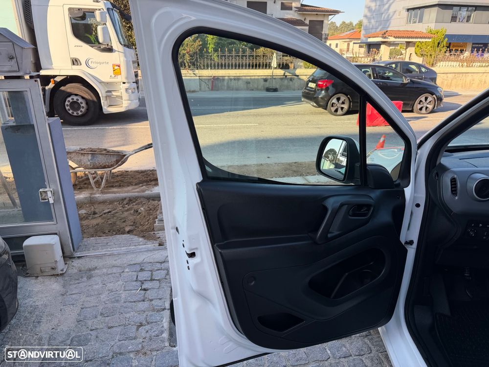 Citroën BERLINGO 1.6 BlueHDi - 18