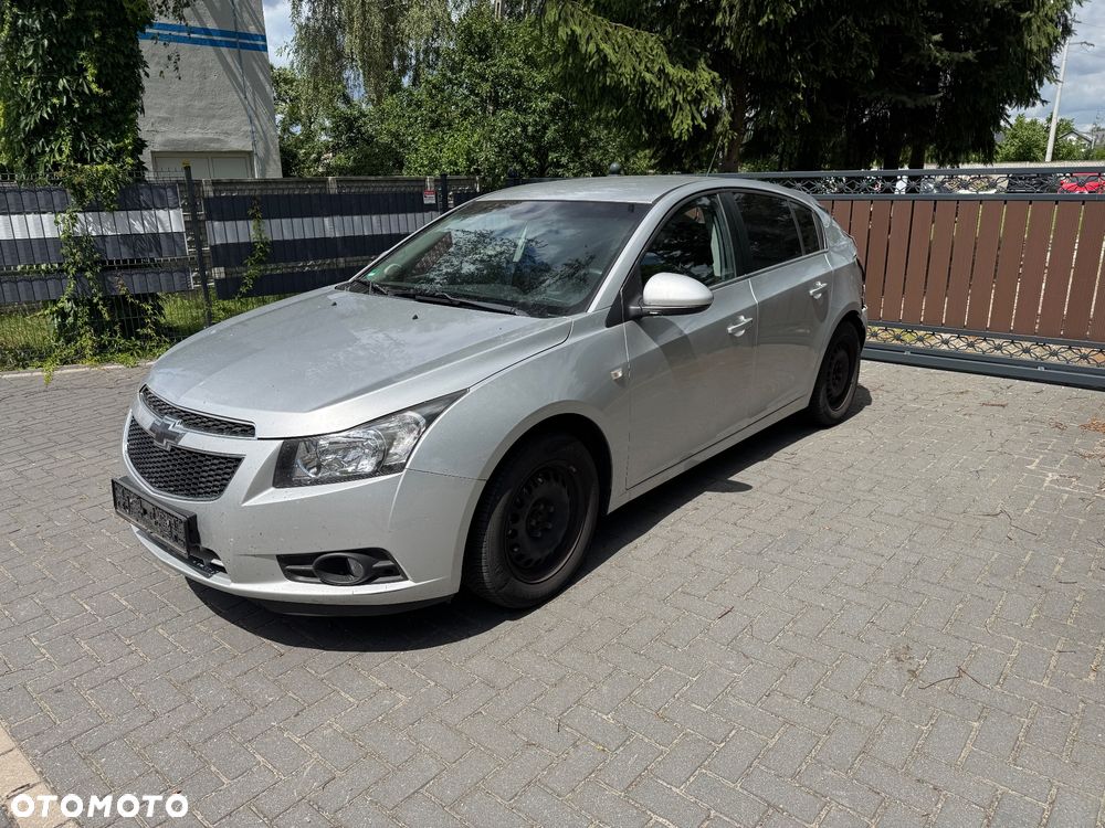 Chevrolet Cruze 1.8 Automatik LTZ - 4