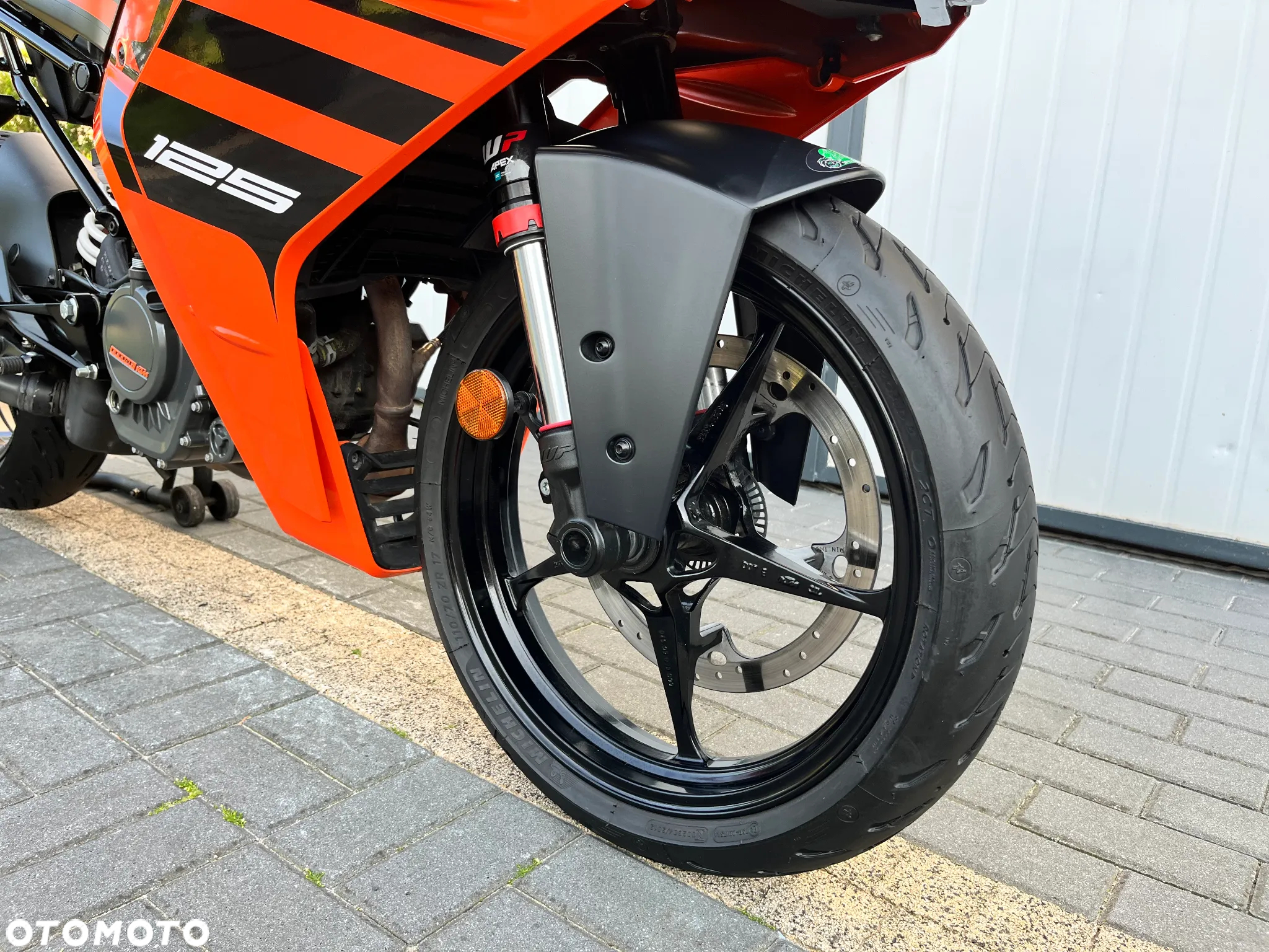 KTM RC 125 - 22