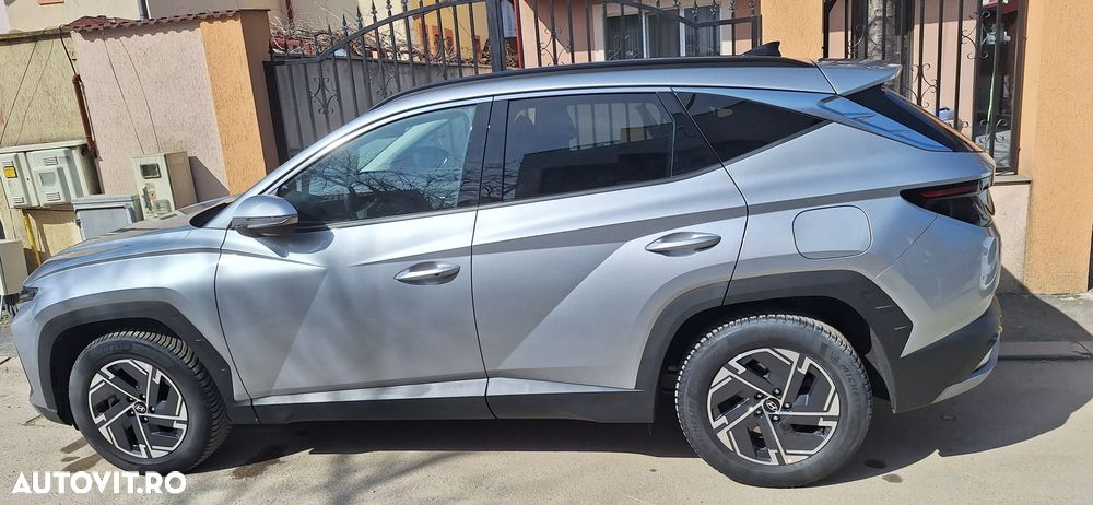 Hyundai Tucson - 2