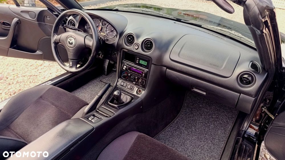 Mazda MX-5 1.9 16V - 37