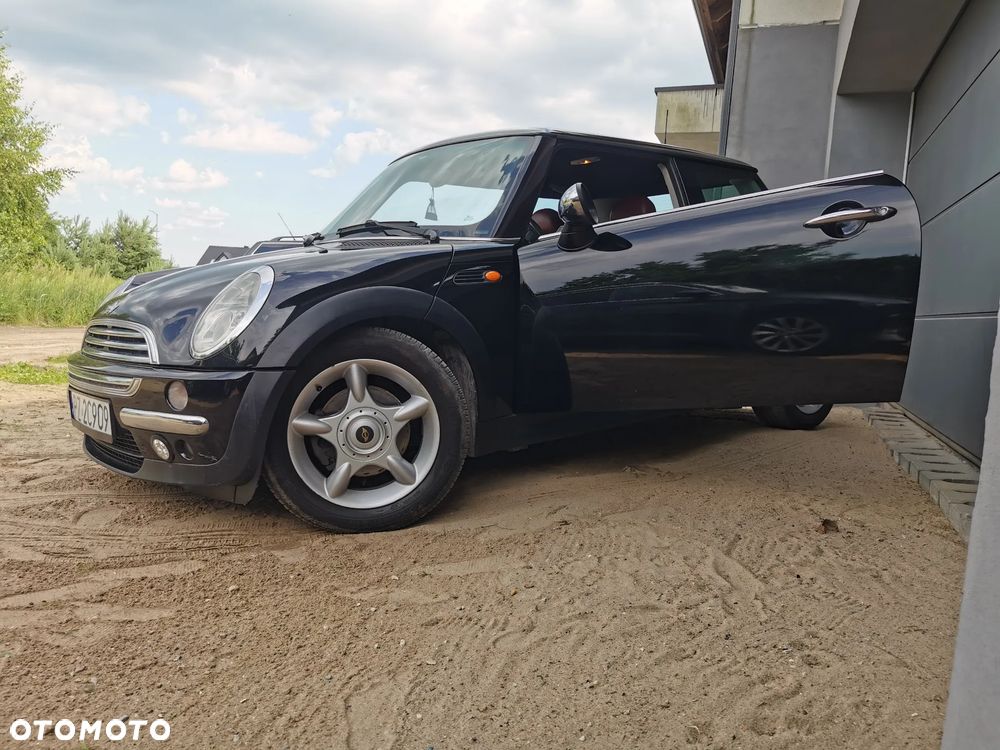 MINI ONE D - 1