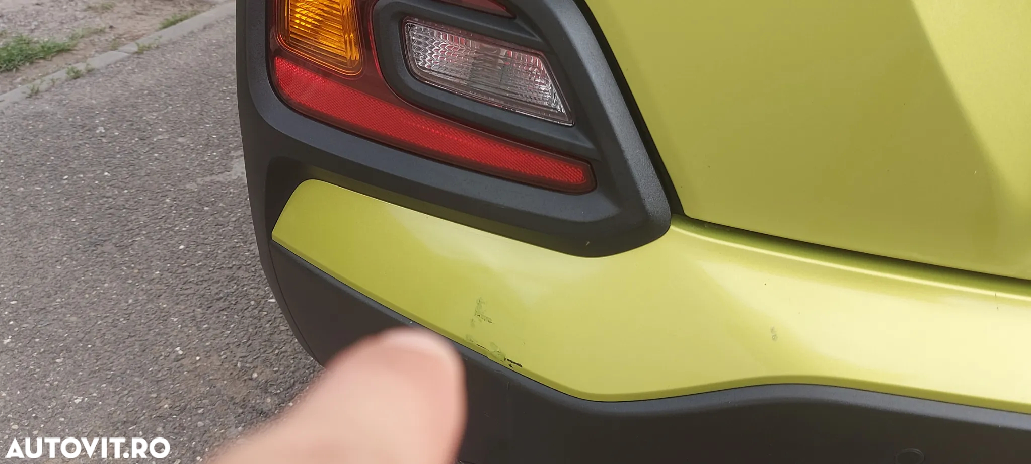 Hyundai KONA 1.0 T-GDI 2WD Highway - 23