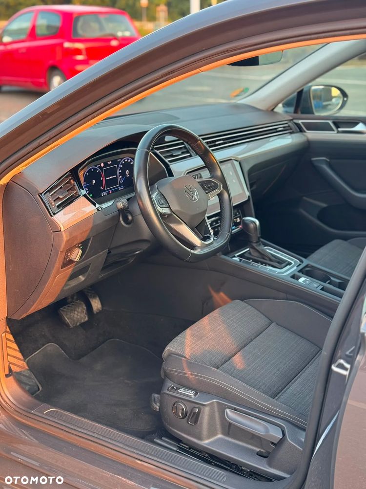 Volkswagen Passat 2.0 TDI (BlueMotion Technology) DSG Trendline - 15