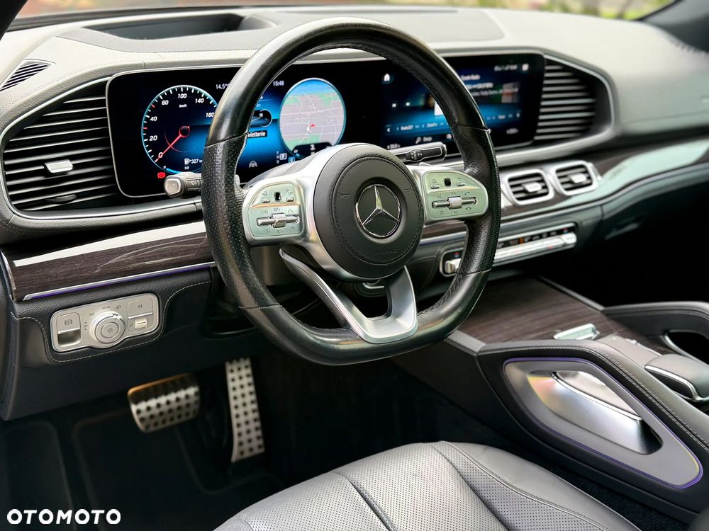 Mercedes-Benz GLS - 13