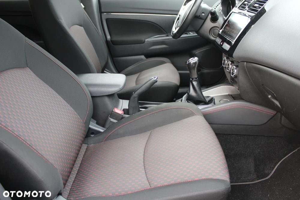 Mitsubishi ASX 1.6 Intense Plus Navi - 8