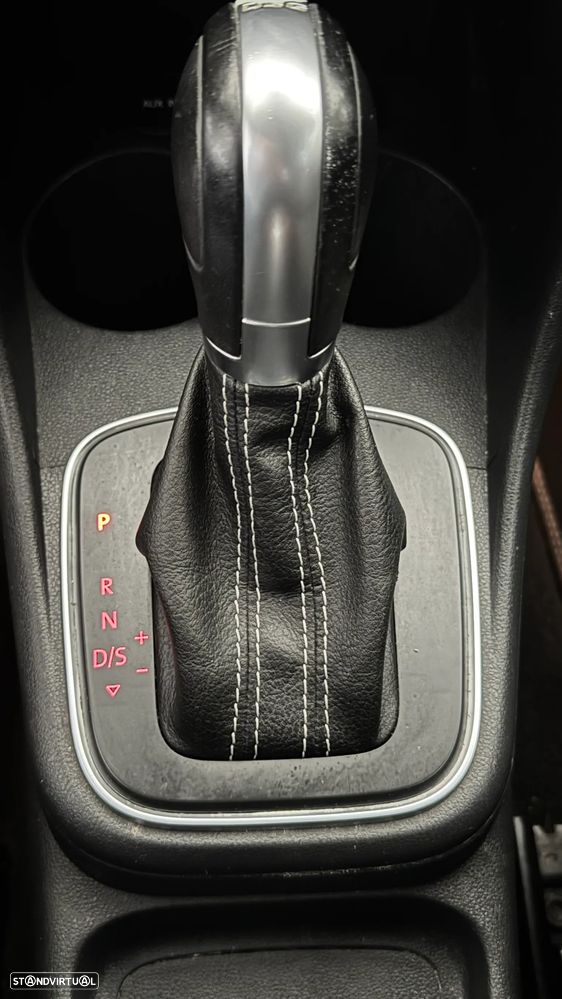 VW Polo 1.4 TDi Lounge DSG - 11