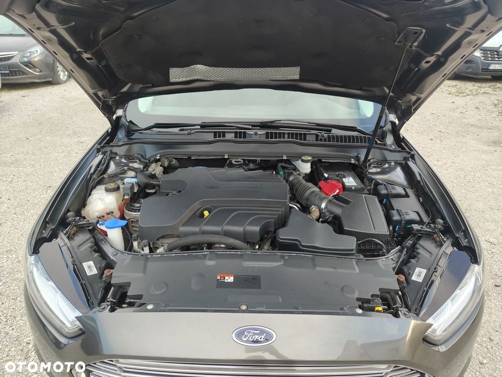 Ford Mondeo - 40