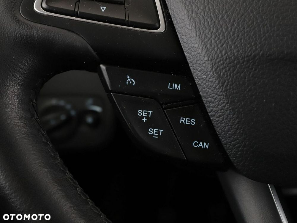 Ford C-MAX 1.5 EcoBoost Start-Stop-System Titanium - 31