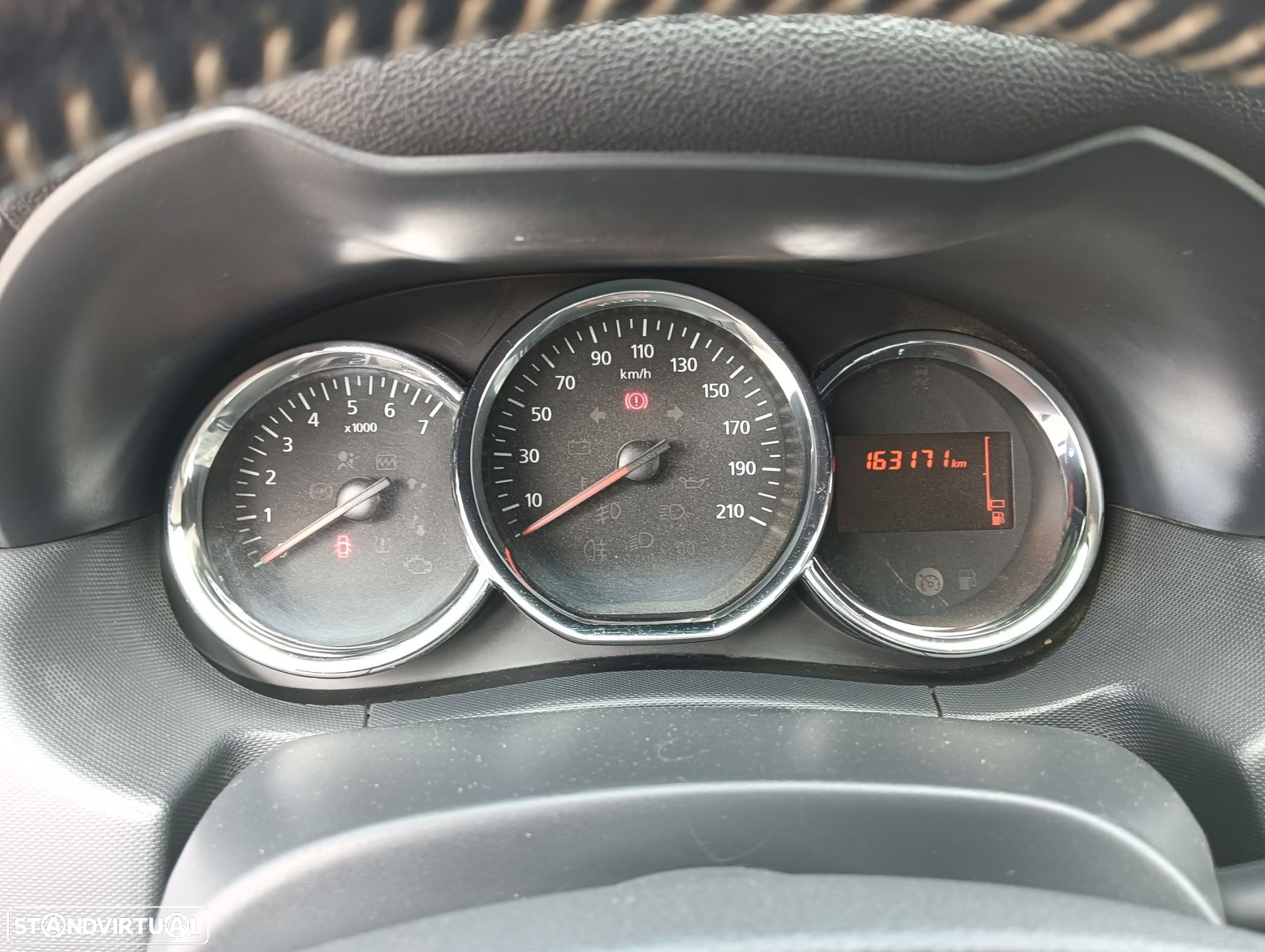 Dacia Duster 1.5 dCi Prestige - 10