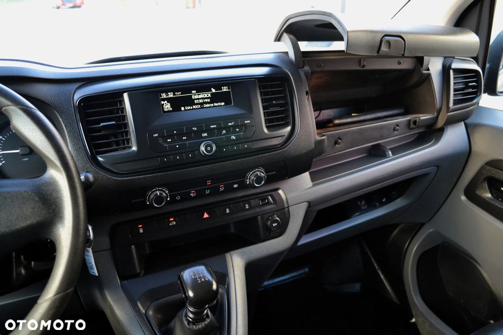 Toyota ProAce 1.6 D-4D Medium 2,7t (bryg.) - 18