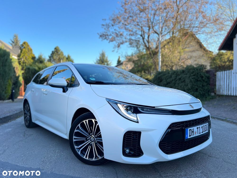 Suzuki Swace 1.8 Hybrid Premium Plus CVT - 33