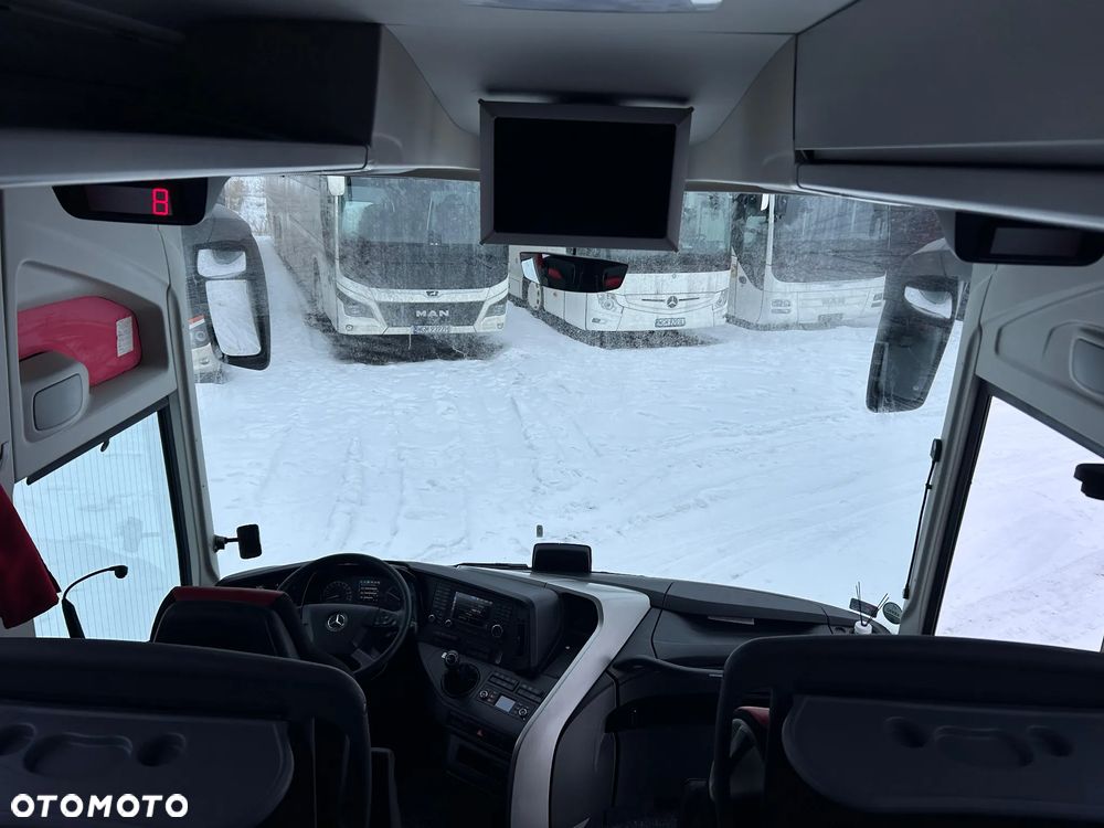 Mercedes-Benz Tourismo - 22