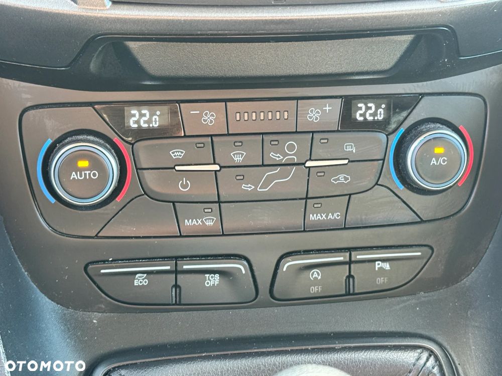 Ford Transit Connect - 13
