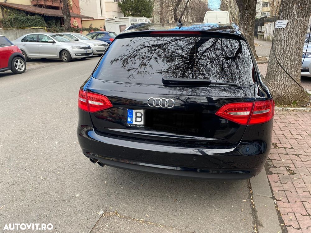 Audi A4 Avant 2.0 TDI DPF multitronic Ambiente - 12