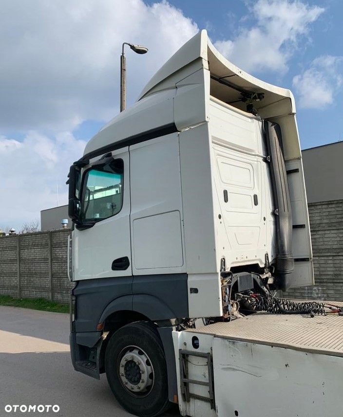 KOMPLETNA KABINA MERCEDES ACTROS MP5 EURO 6 STREAM SPACE - 4